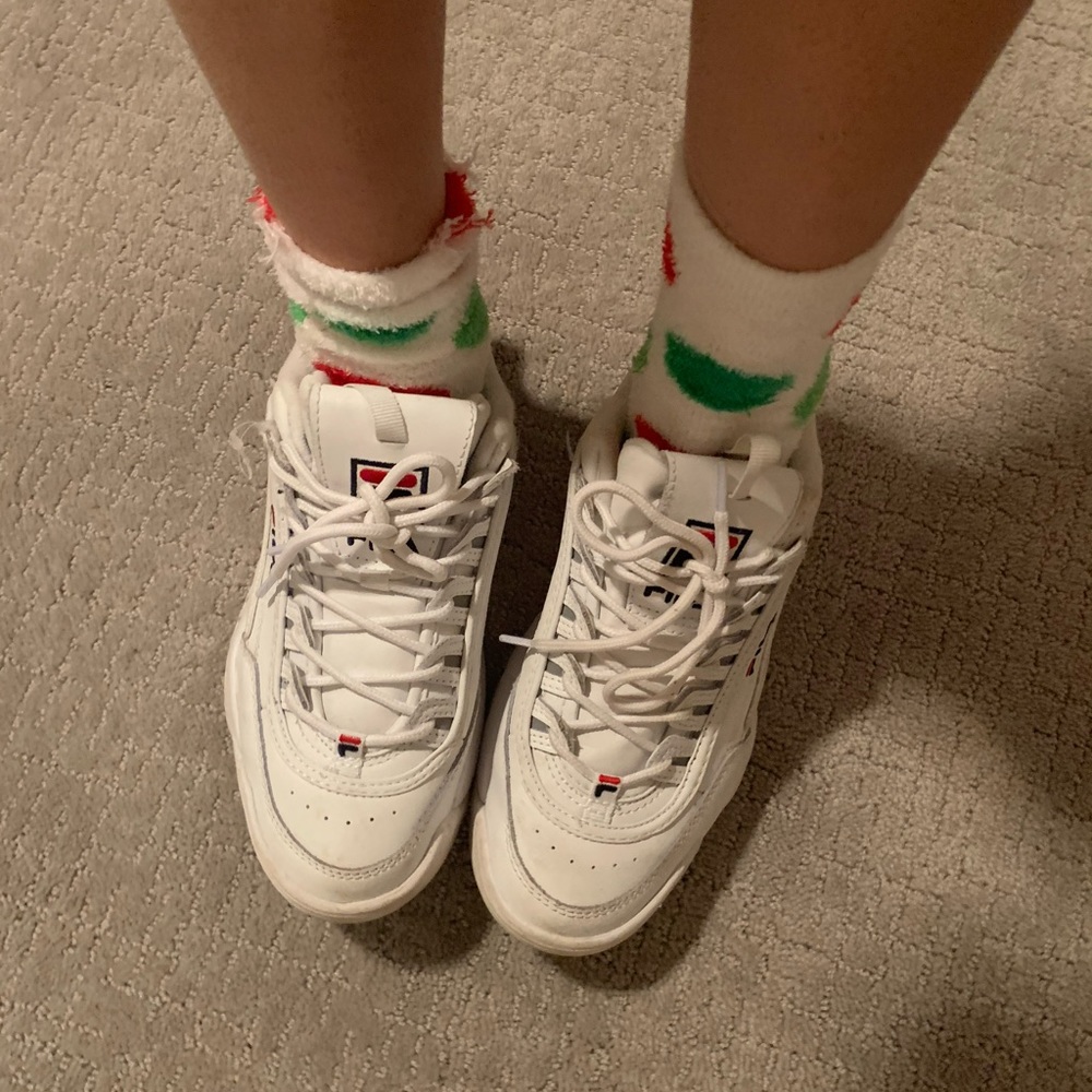 Filas - Picture 2 of 3